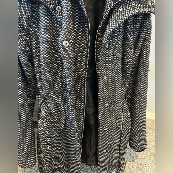 Guess Belted, zipper Jacket, Petite Small - Picture 5 of 5